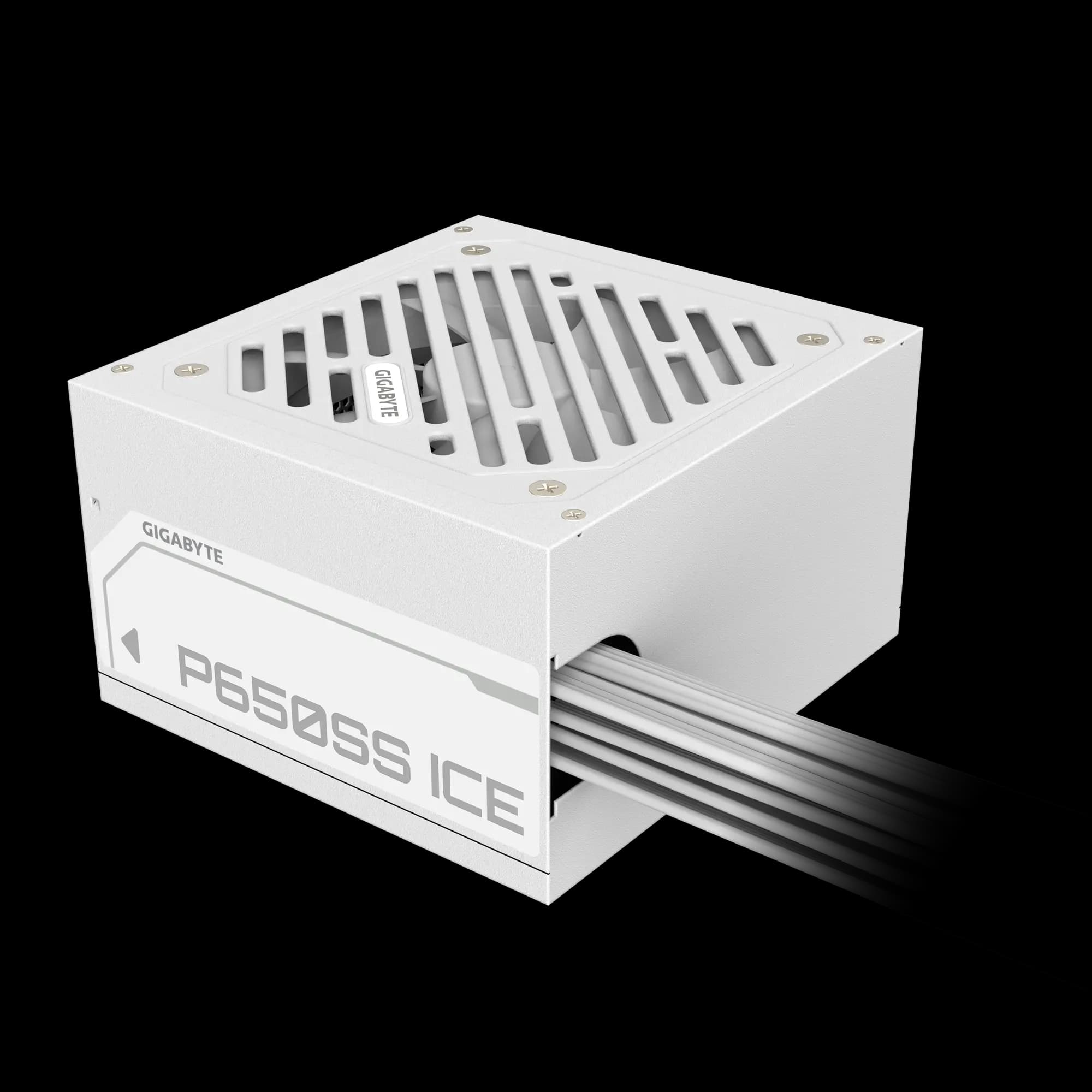 Fuente de poder Gigabyte 650w P650SS ICE 80+ Silver vista 2